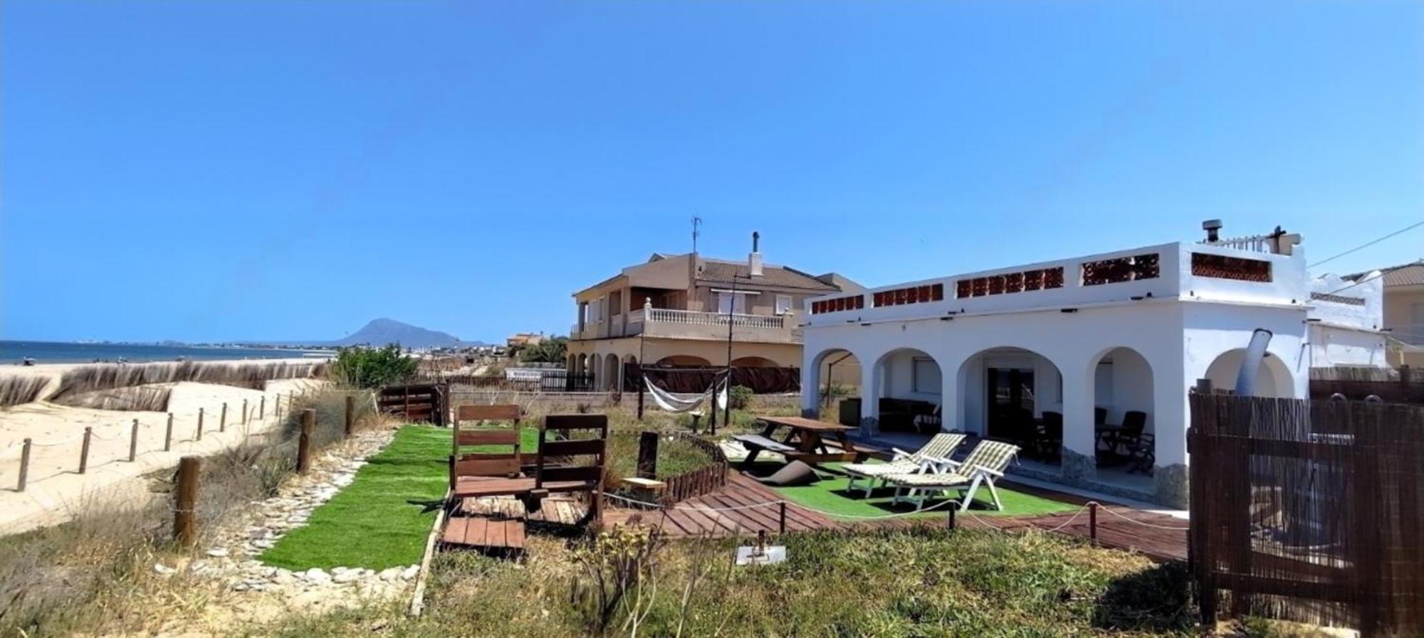 Hébergement de vacances The House -- Casa En Primera Linea De Playa - *